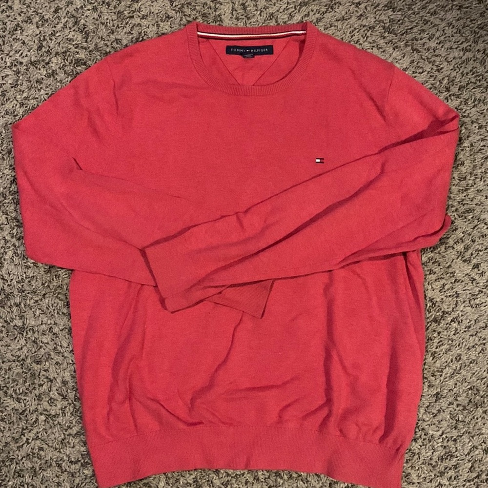 Tommy Longsleeve